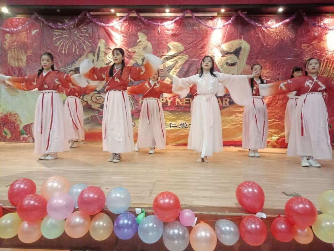 衡陽市蒸湘區仁愛實驗中學|衡陽全日制|全寄宿|全封閉|半月假制初級中學