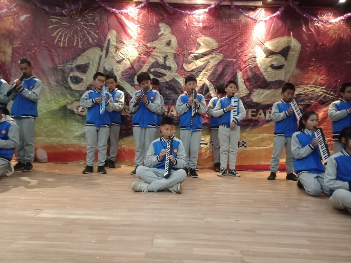 衡陽市蒸湘區仁愛實驗中學|衡陽全日制|全寄宿|全封閉|半月假制初級中學 衡陽市蒸湘區仁愛實驗中學|衡陽全日制|全寄宿|全封閉|半月假制初級中學