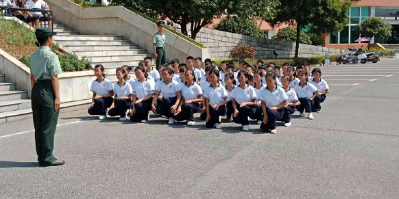 衡陽市蒸湘區仁愛實驗中學|衡陽全日制|全寄宿|全封閉|半月假制初級中學