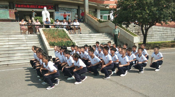 衡陽市蒸湘區仁愛實驗中學|衡陽全日制|全寄宿|全封閉|半月假制初級中學