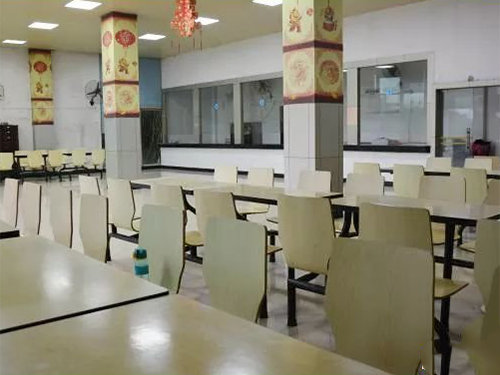 衡陽市蒸湘區仁愛實驗中學|衡陽全日制|全寄宿|全封閉|半月假制初級中學